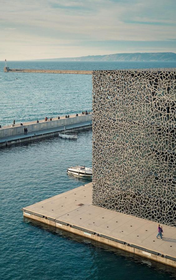 New Joliette Comfortable Well Located With Private Parking * Marseilles